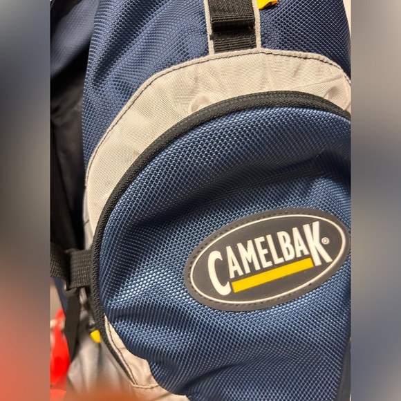 Camelbak Cloudwalker - Picture 3 of 7
